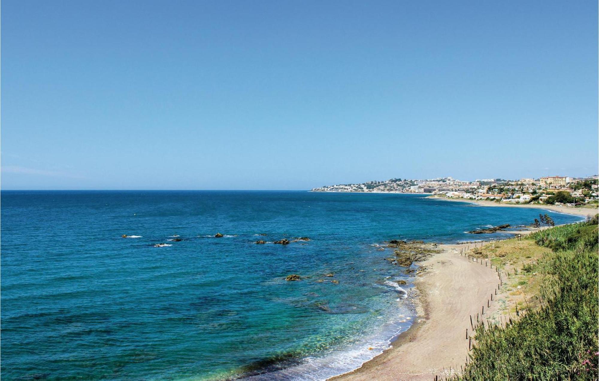 Gorgeous Apartment In Urb El Chaparral With Wifi La Cala De Mijas Eksteriør bilde